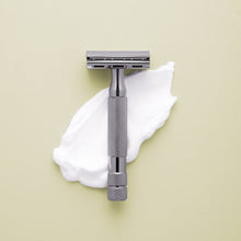 Load image into Gallery viewer, ROCKWELL | TRADITIONAL DOUBLE EDGE SAFETY RAZOR 2C