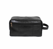 Load image into Gallery viewer, SCULLY I CLASSIC DOPP KIT
