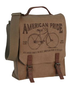 TRIXIE & MILO- AMERICAN PRIDE FIELD BAG